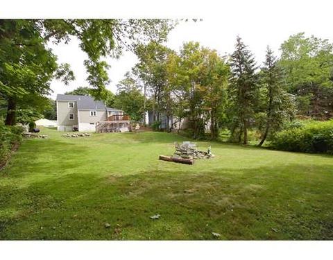 52 Centre St, Danvers, MA 01923 photo 3