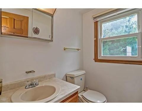 6 Memory Ln, Randolph, MA 02368 photo 9