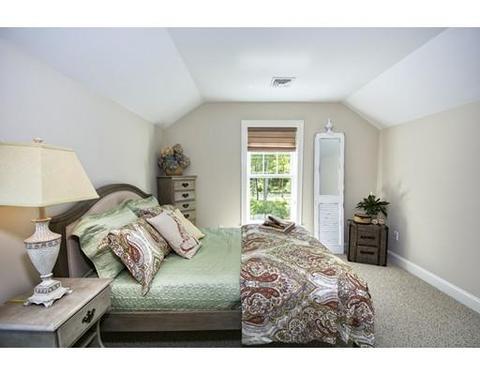 31 Cottage Ln, Mashpee, MA 02649 photo 16