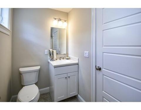 31 Cottage Ln, Mashpee, MA 02649 photo 14