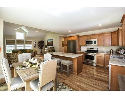 31 Cottage Ln, Mashpee, MA 02649 photo 6
