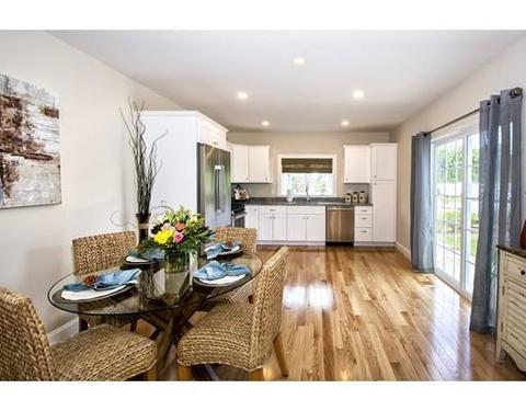 24 Cottage Ln, Mashpee, MA 02649 photo 8