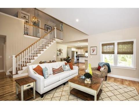24 Cottage Ln, Mashpee, MA 02649 photo 1