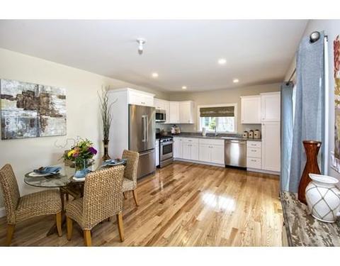 24 Cottage Ln, Mashpee, MA 02649 photo 6