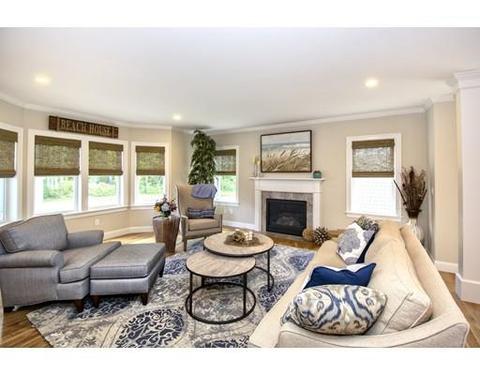 43 Cottage Ln, Mashpee, MA 02649 photo 1