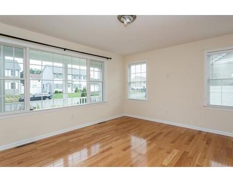 298 Arnold Ave, Springfield, MA 01119 photo 4