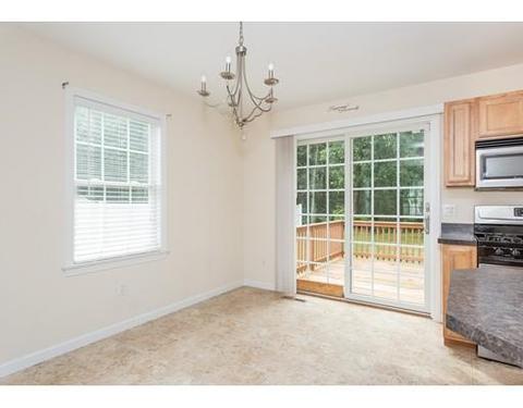 298 Arnold Ave, Springfield, MA 01119 photo 8