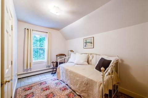 162 Walnut St, Reading, MA 01867 photo 16