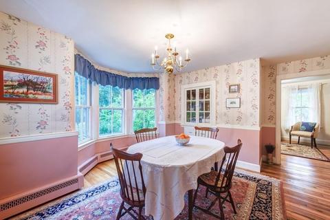 162 Walnut St, Reading, MA 01867 photo 10