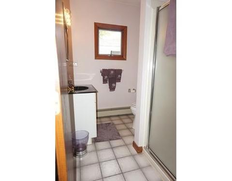 39 Fairbrook Rd, Framingham, MA 01701 photo 9