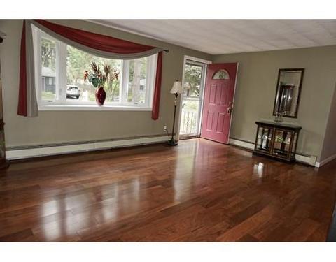39 Fairbrook Rd, Framingham, MA 01701 photo 5