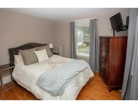21 Trask St, Danvers, MA 01923 photo 12