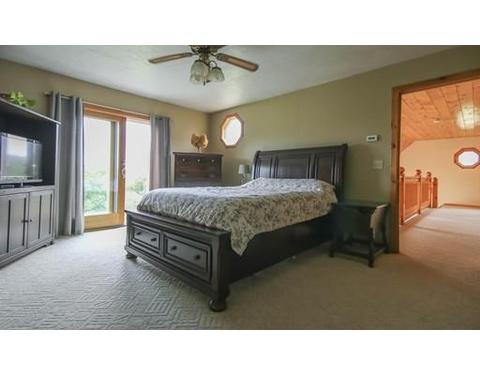 731 E Hill Rd, Oakham, MA 01068 photo 16