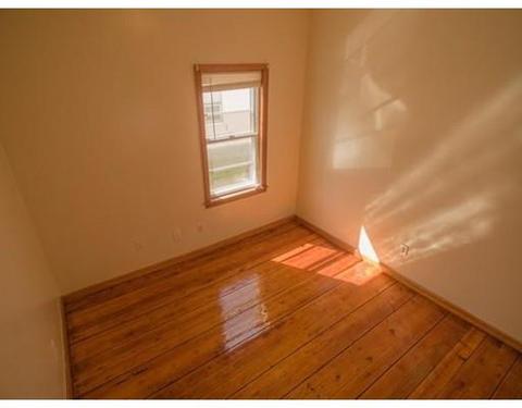 431 Globe St, Fall River, MA 02724 photo 6