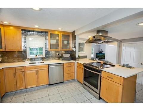55 Springvale, Reading, MA 01867 photo 9