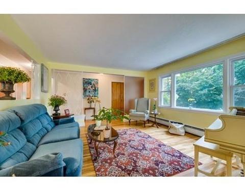 56 Flagg St, Worcester, MA 01602 photo 8