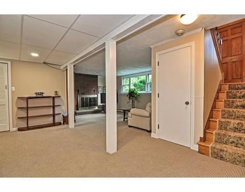 7 Edward Dr, Walpole, MA 02081 photo 16