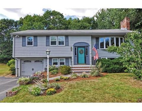 7 Edward Dr, Walpole, MA 02081 photo 1