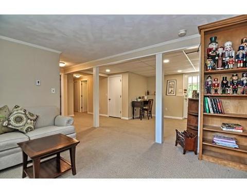 7 Edward Dr, Walpole, MA 02081 photo 15
