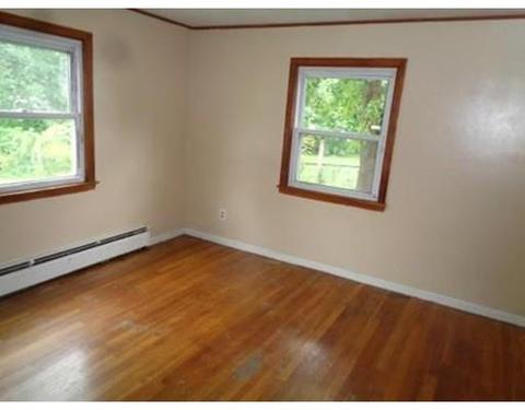 126 Croyden Ter, Springfield, MA 01104 photo 12