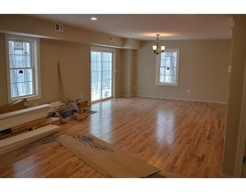3 Aurora St, Worcester, MA 01613 photo 4