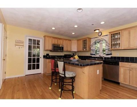 1 Oscars Way, Maynard, MA 01754 photo 9