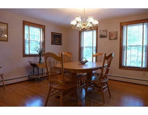 635 Maureen Cir, Mapleville, RI 02839 photo 12