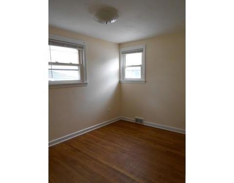 100 Loretta St, Springfield, MA 01118 photo 13