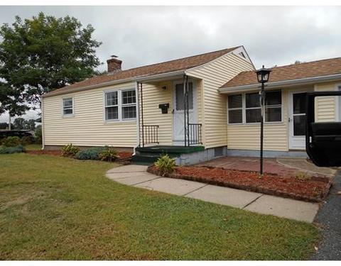 100 Loretta St, Springfield, MA 01118 photo 3