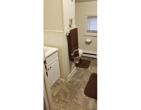 34 Orchard St, Fall River, MA 02723 photo 2