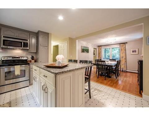 222 Grove St, Reading, MA 01867 photo 4