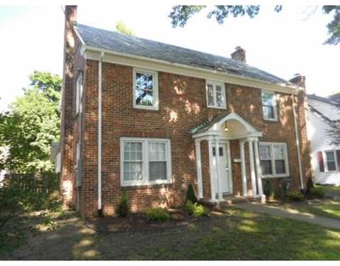 23 Eckington St, Springfield, MA 01108 photo 1