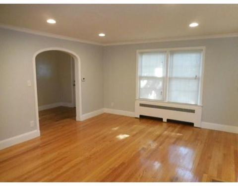 23 Eckington St, Springfield, MA 01108 photo 7