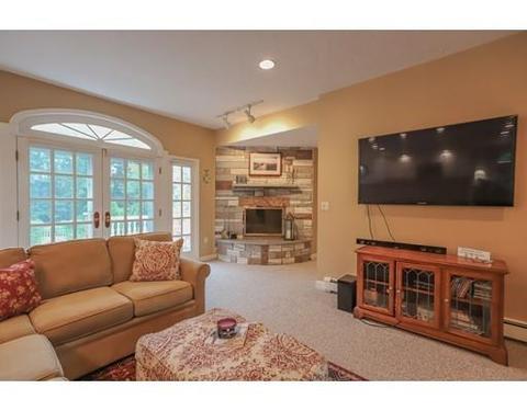 34 Wildwood Rd, Danvers, MA 01923 photo 10