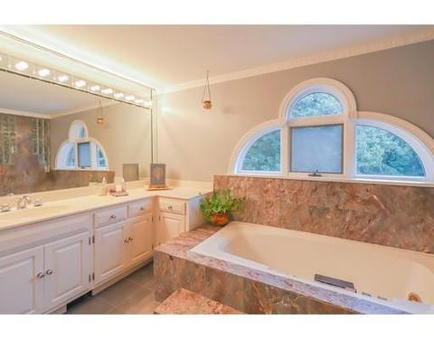 34 Wildwood Rd, Danvers, MA 01923 photo 16