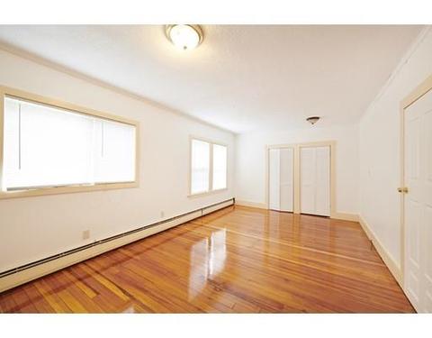 24 Everett St, Lawrence, MA 01843 photo 12