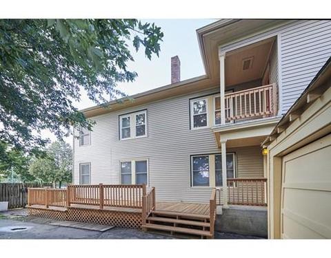 24 Everett St, Lawrence, MA 01843 photo 2