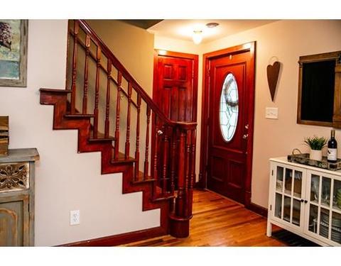 110 Frontenac St, Chicopee, MA 01020 photo 17