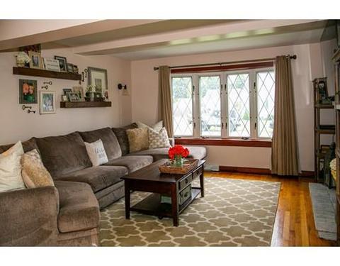 110 Frontenac St, Chicopee, MA 01020 photo 7