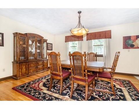 14 Alpine Ave, Everett, MA 02149 photo 3