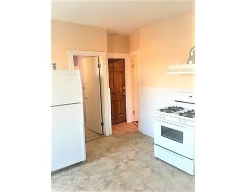 25 Chilmark St, Worcester, MA 01604 photo 8