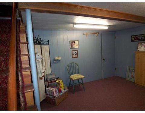 50 Earle St, Fall River, MA 02723 photo 23