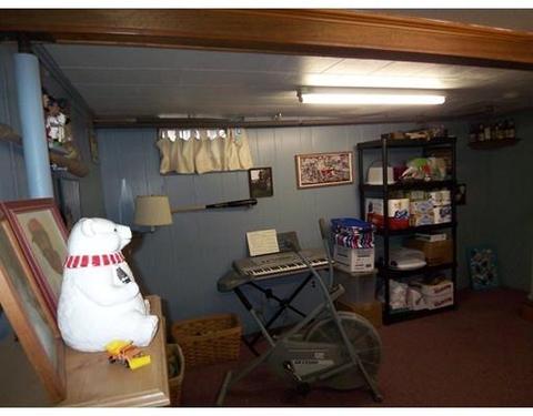 50 Earle St, Fall River, MA 02723 photo 24