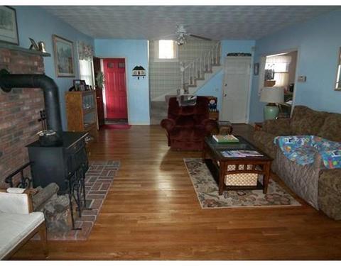 50 Earle St, Fall River, MA 02723 photo 10