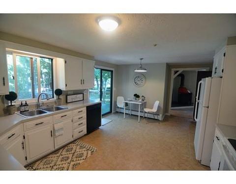 91 Lincoln Rd, Sutton, MA 01590 photo 2