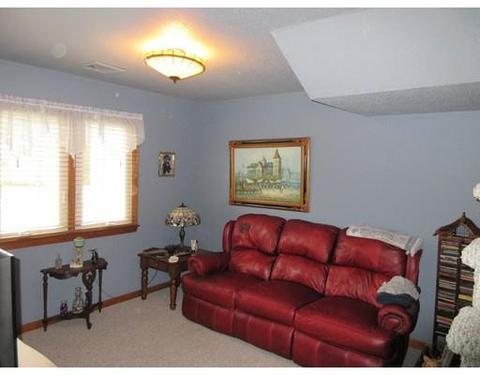 980 Wilson Rd #4B, Fall River, MA 02720 photo 8