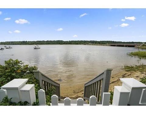 9 Adams St, Wareham, MA 02571 photo 2