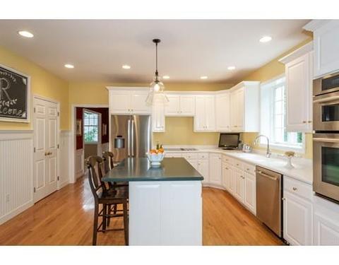 6 Beechnut St, Acton, MA 01720 photo 9