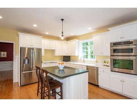 6 Beechnut St, Acton, MA 01720 photo 8
