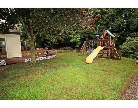 95 Baldwin Ave, Framingham, MA 01701 photo 17